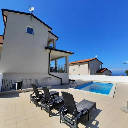 Melisa Yourcroatiaholiday Villa